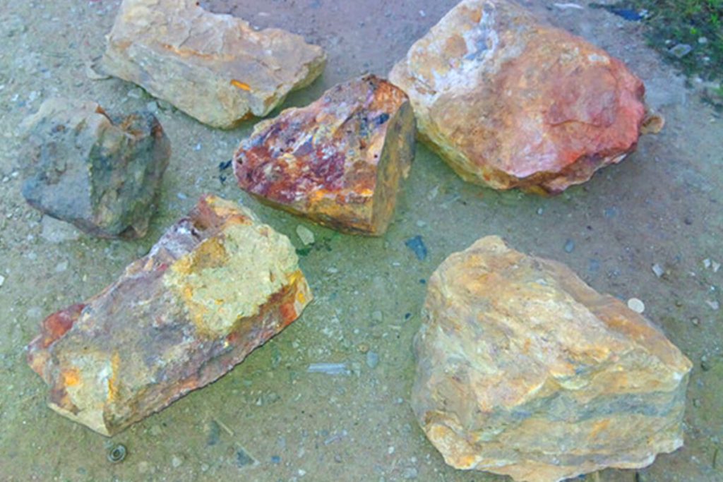 Mines d'or associées
